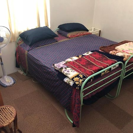 Astani Family Home Букитинги Екстериор снимка