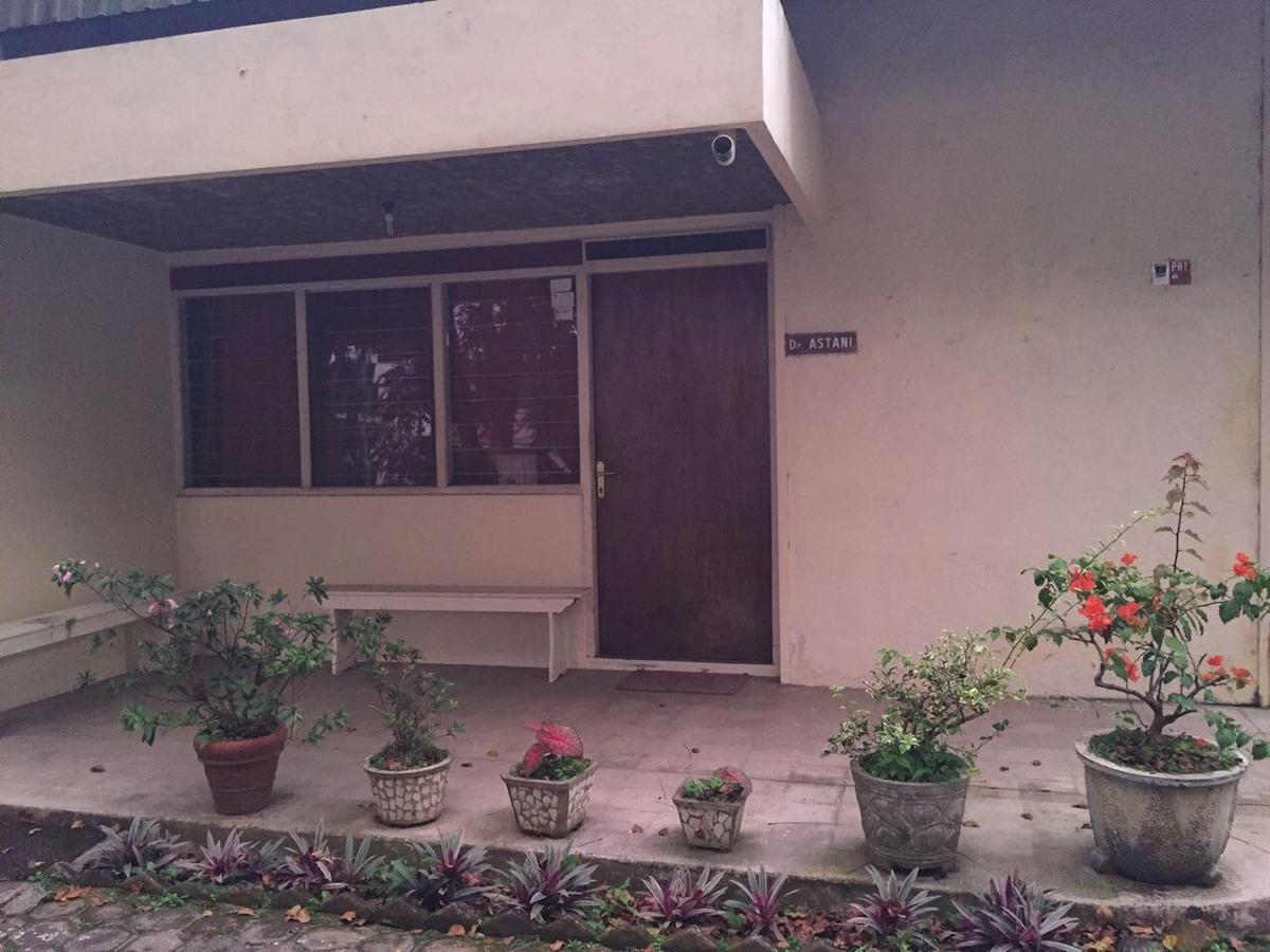Astani Family Home Букитинги Екстериор снимка