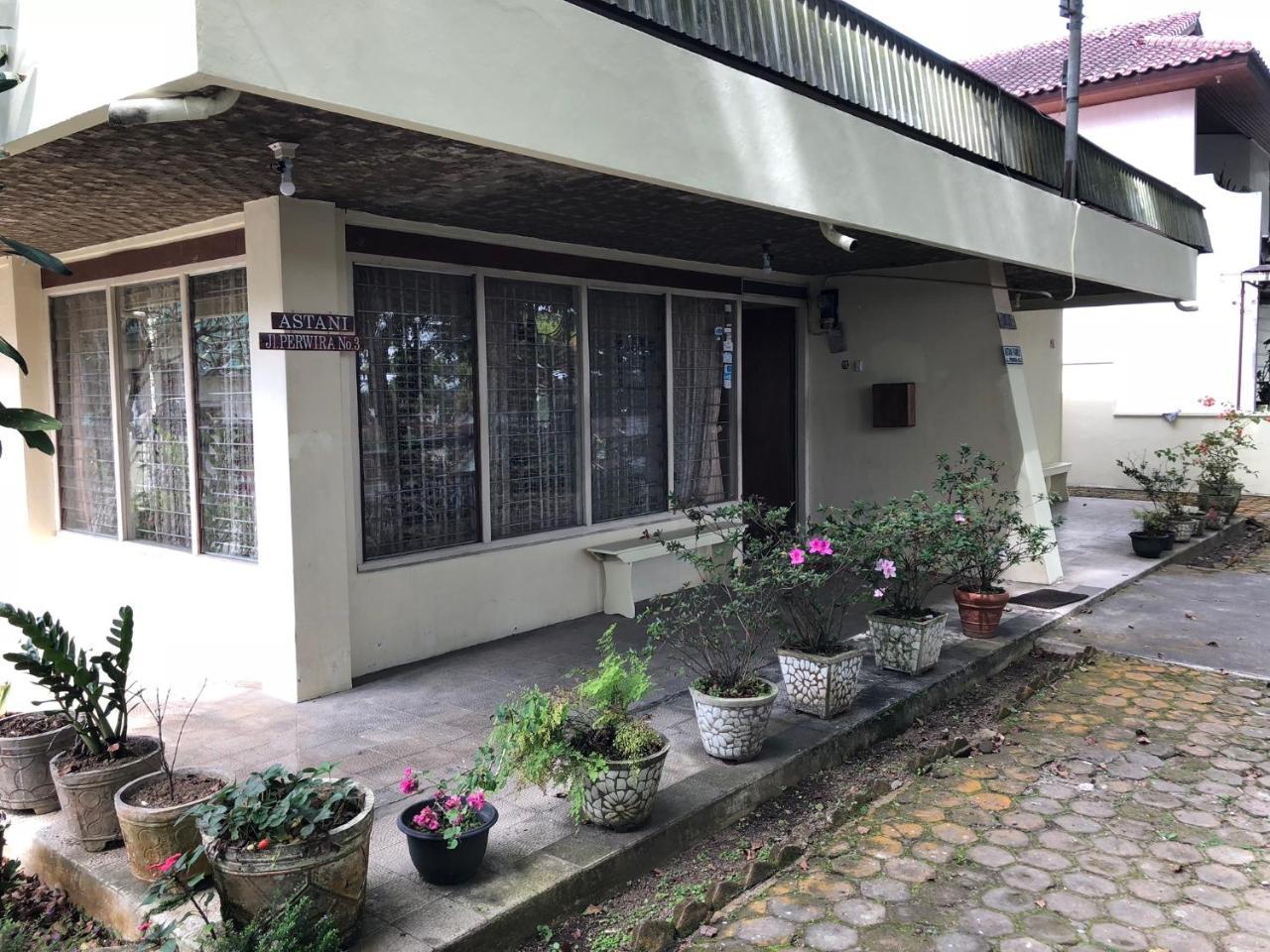 Astani Family Home Букитинги Екстериор снимка